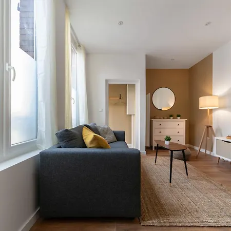 Poe-tehani - Design - Centre Apartment