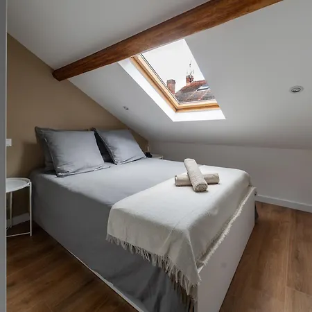 Poe-tehani - Design - Centre * Vichy