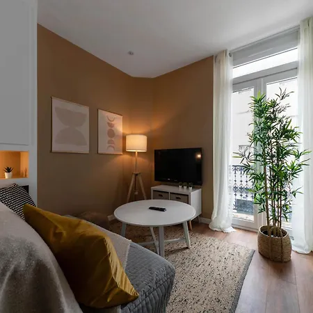 Apartment Poe-tehani - Design - Centre