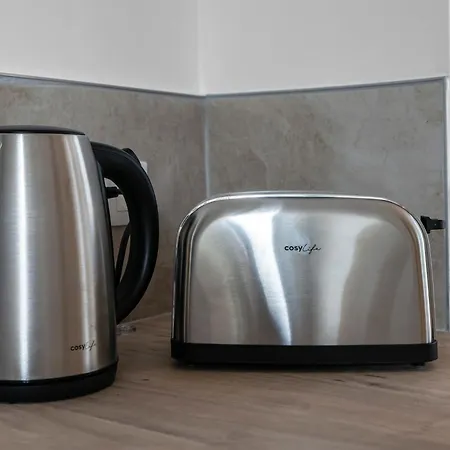 Poe-tehani - Design - Centre Apartment Vichy