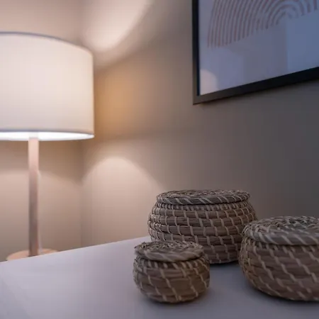 Poe-tehani - Design - Centre * Vichy