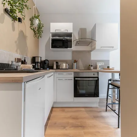 Apartment Poe-tehani - Design - Centre