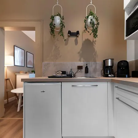 Poe-tehani - Design - Centre