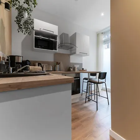 Apartment Poe-tehani - Design - Centre