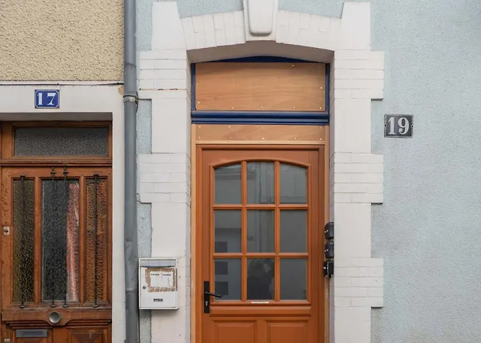 Poe-tehani - Design - Centre Apartment Vichy