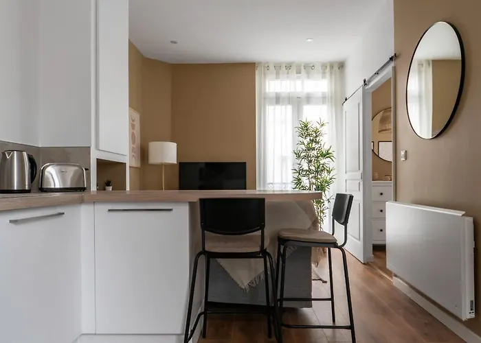 Apartment Poe-tehani - Design - Centre *