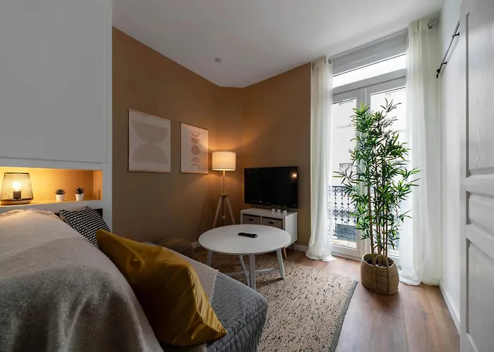 Apartment Poe-tehani - Design - Centre