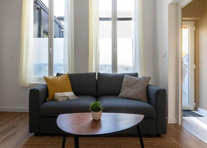 Poe-tehani - Design - Centre