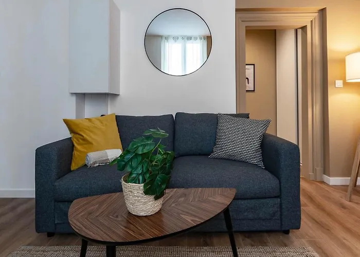 Poe-tehani - Design - Centre Apartment