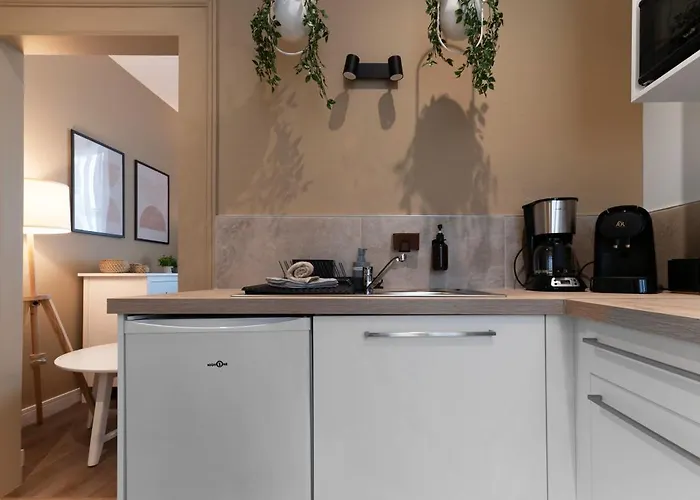 Poe-tehani - Design - Centre